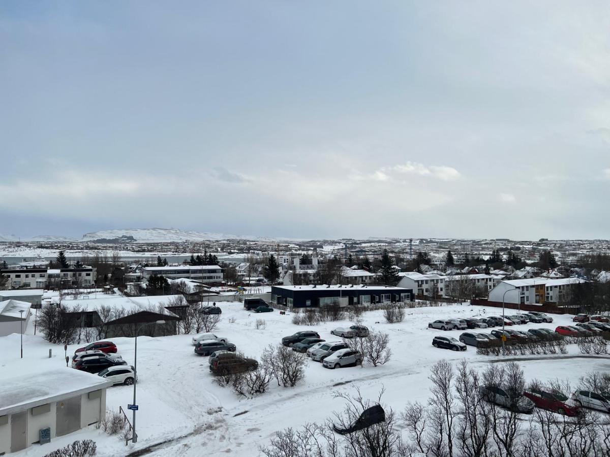 Jm Homestay - A Cozy Two Bedroom Apartment Reykjavik Exterior photo